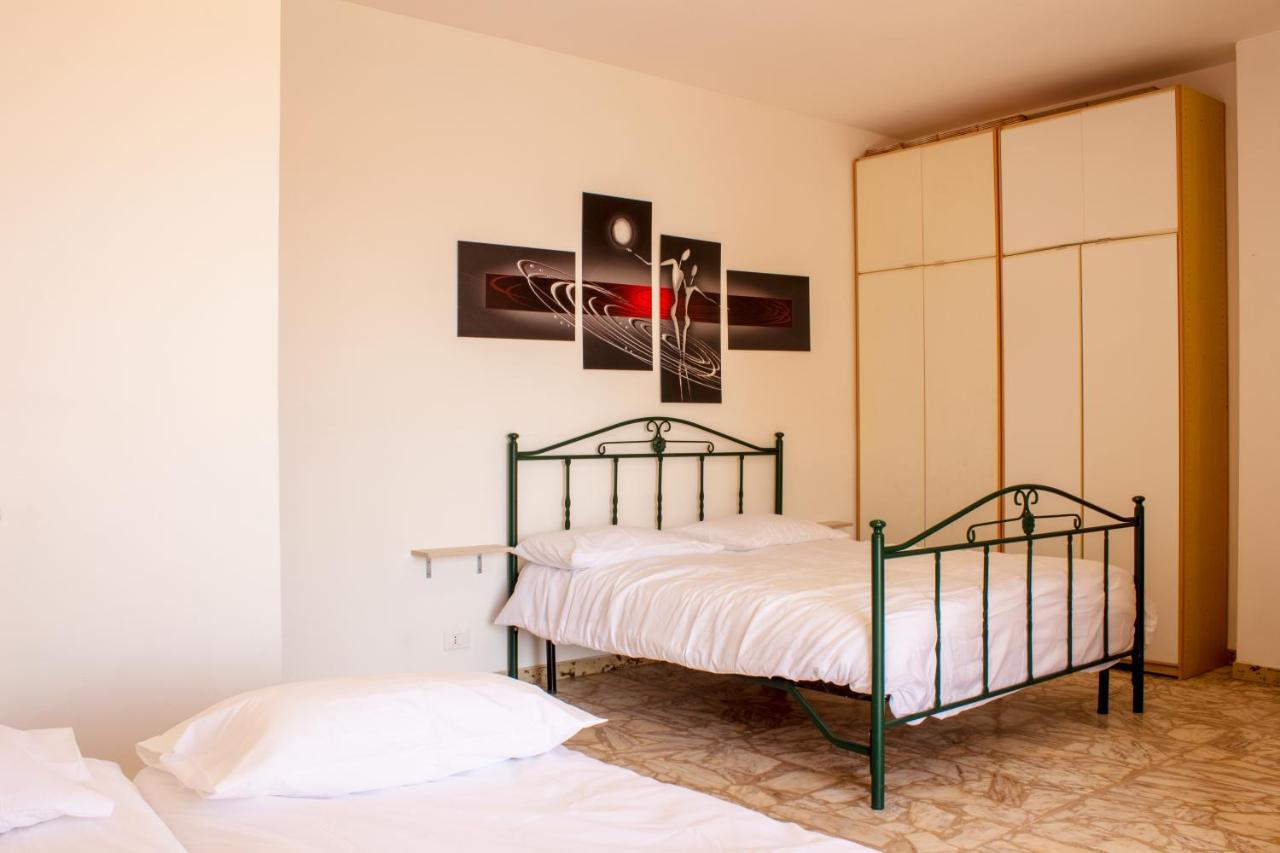 Apartamento Posto Auto Gratuito Relax A 30 Metri Dal Mare Riva Ligure Exterior foto
